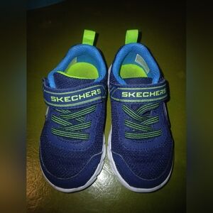 Used Skechers Kids Navy and Lime Sneakers. Toddler Size